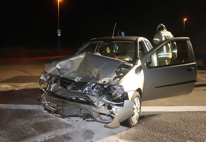 Verkehrsunfall beim Linksabbiegen