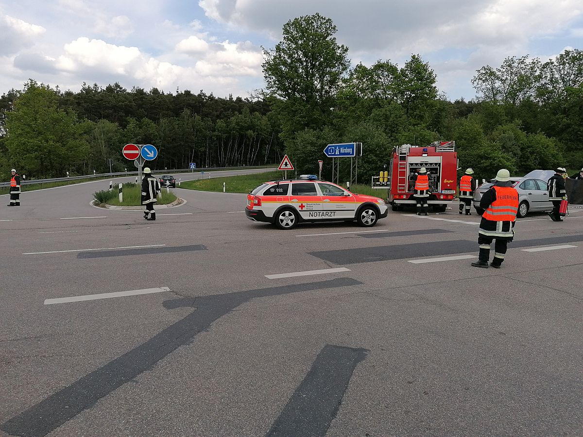 Verkehrsunfall Mit Verletzten Bei Ponholz Nachrichten Oberpfalz