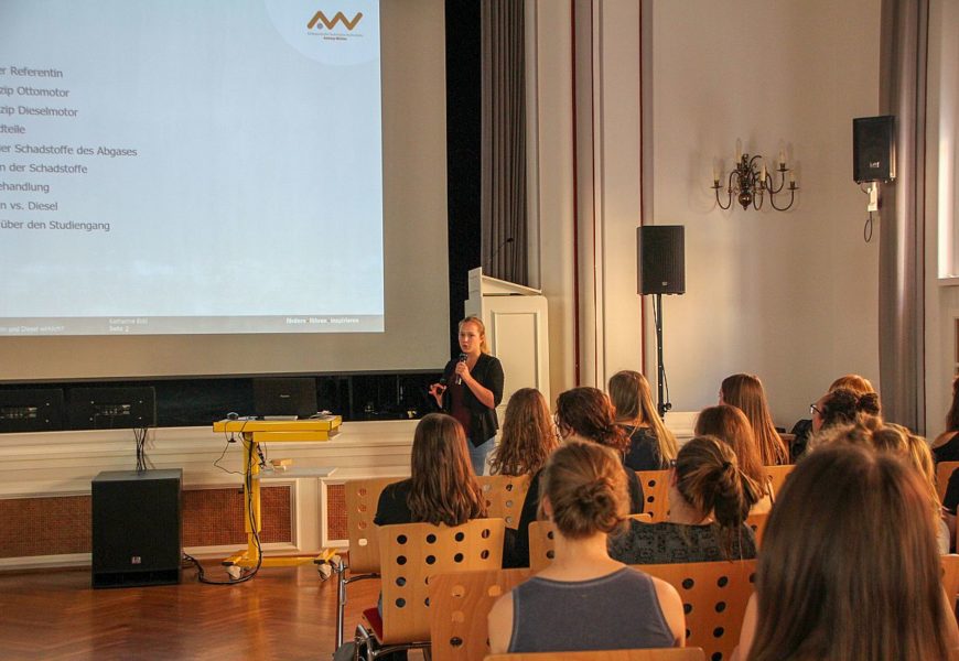 students@school: OTH Amberg-Weiden macht Schule