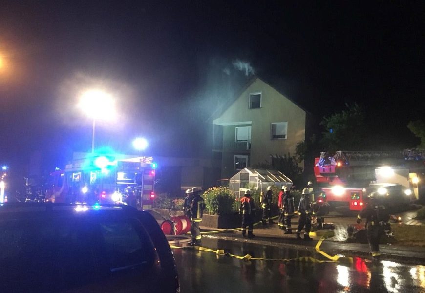 Wohnhausbrand durch Blitzeinschlag