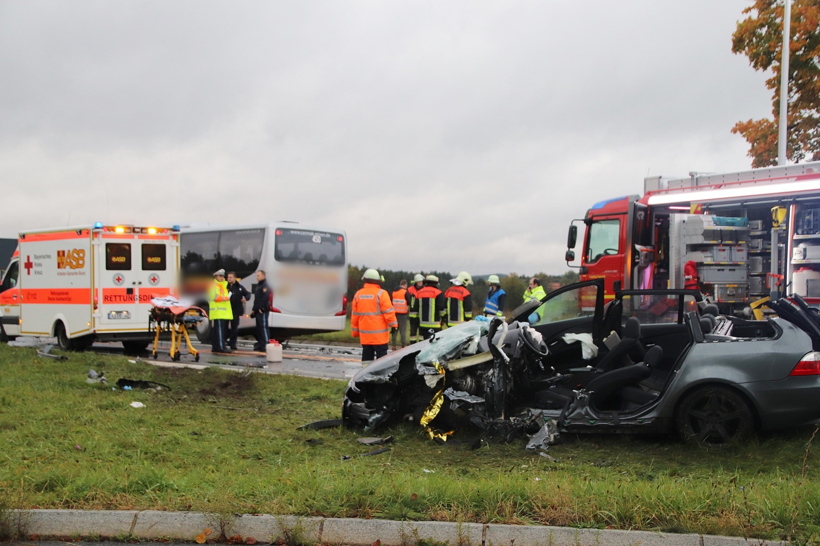 schwerer verkehrsunfall auf der b85 bei auerbach nachrichten oberpfalz