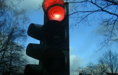 Verkehrsunfall nach Rotlichtmissachtung in Regensburg