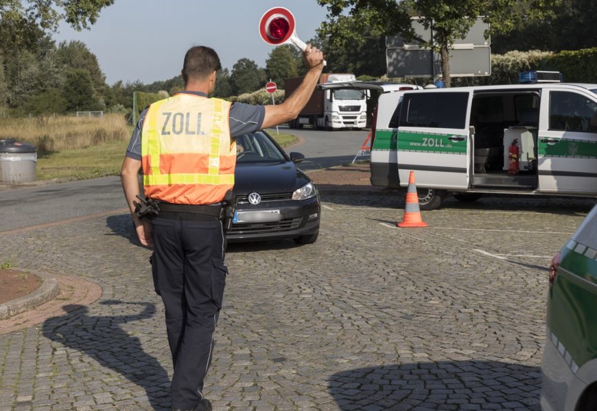 Heizöl im Tank, Feuerwerkskörper, Drogen, Zigaretten