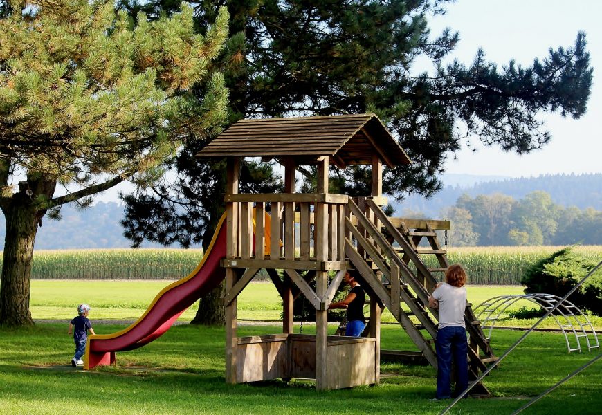 Graffitischmierereien am Spielplatz