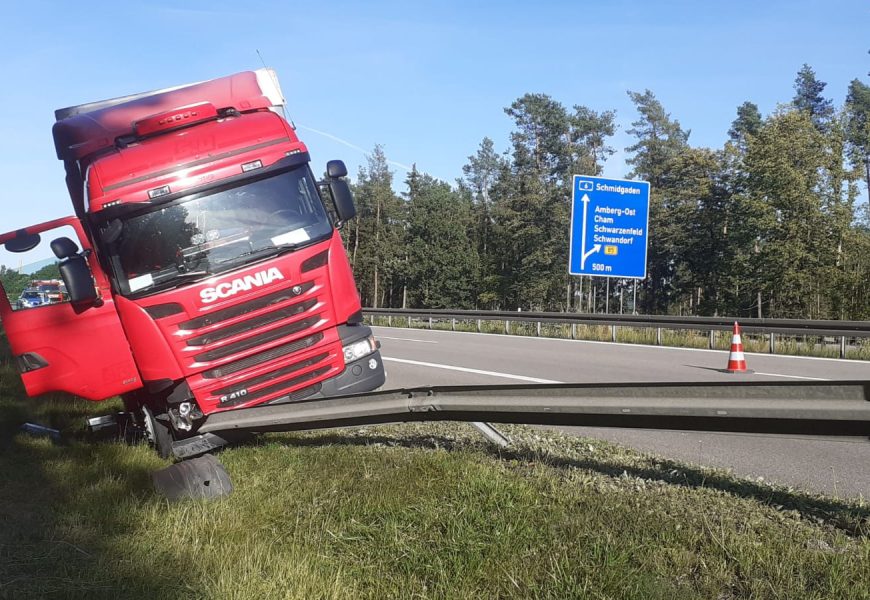 Verkehrsunfall mit LKW auf der A6