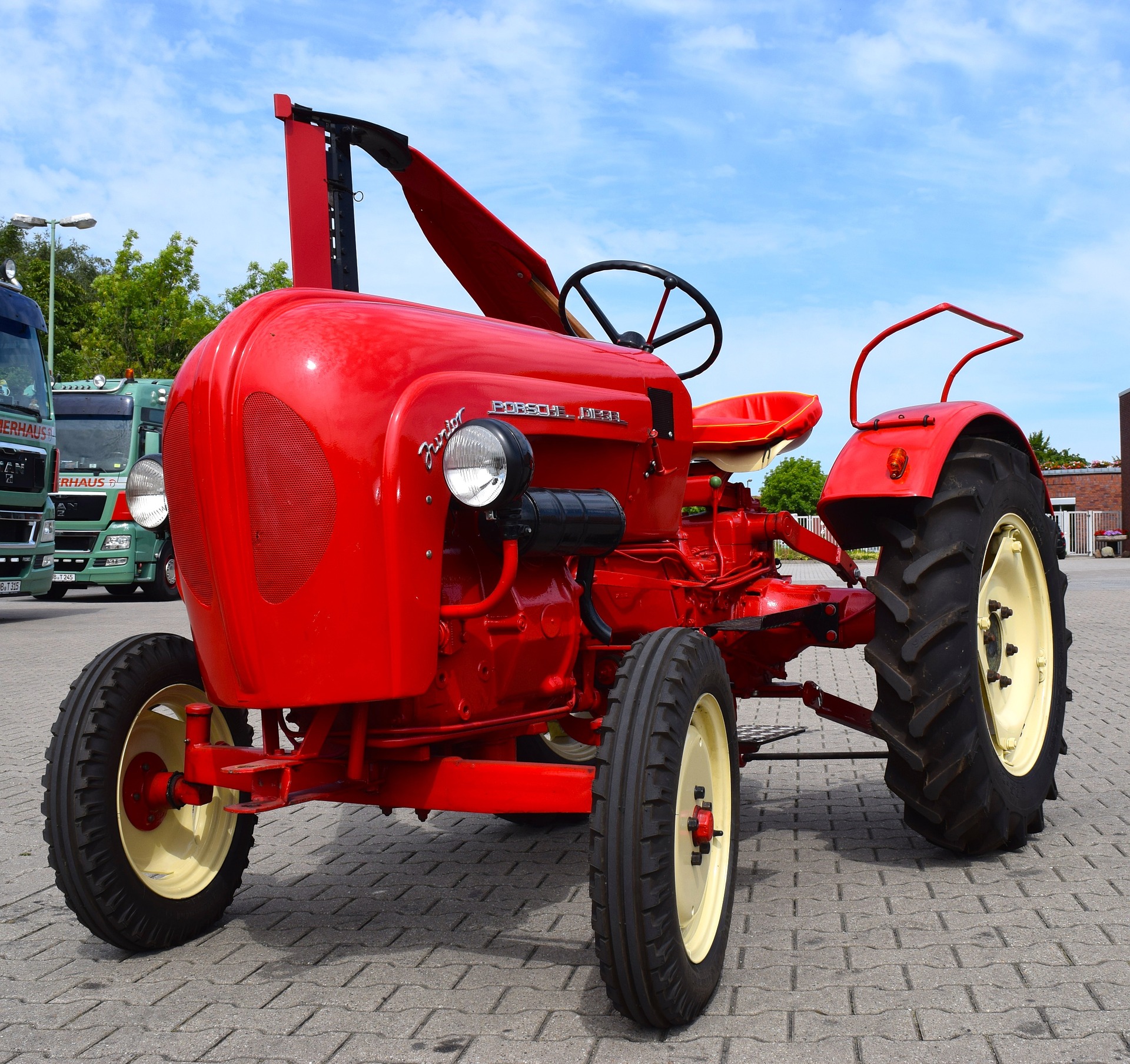 Oldtimer-Traktor gestohlen - Nachrichten Oberpfalz