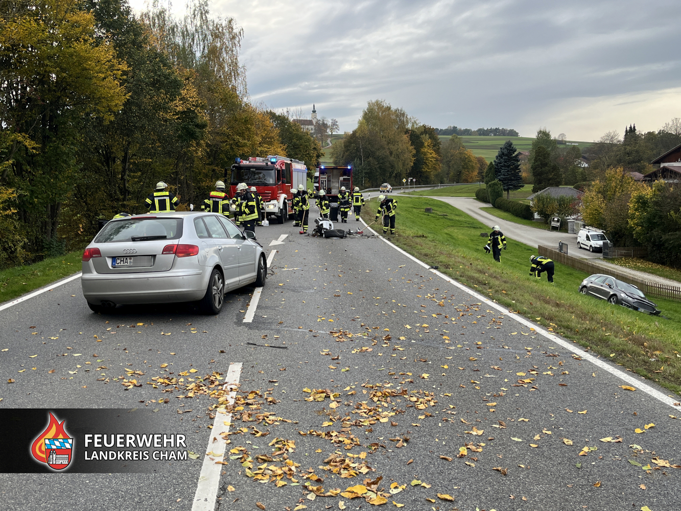 Zwei Verletzte Personen mussten mit den Rettungshubschraubern abtransportiert werden Quelle: Kreisbrandinspektion Cham