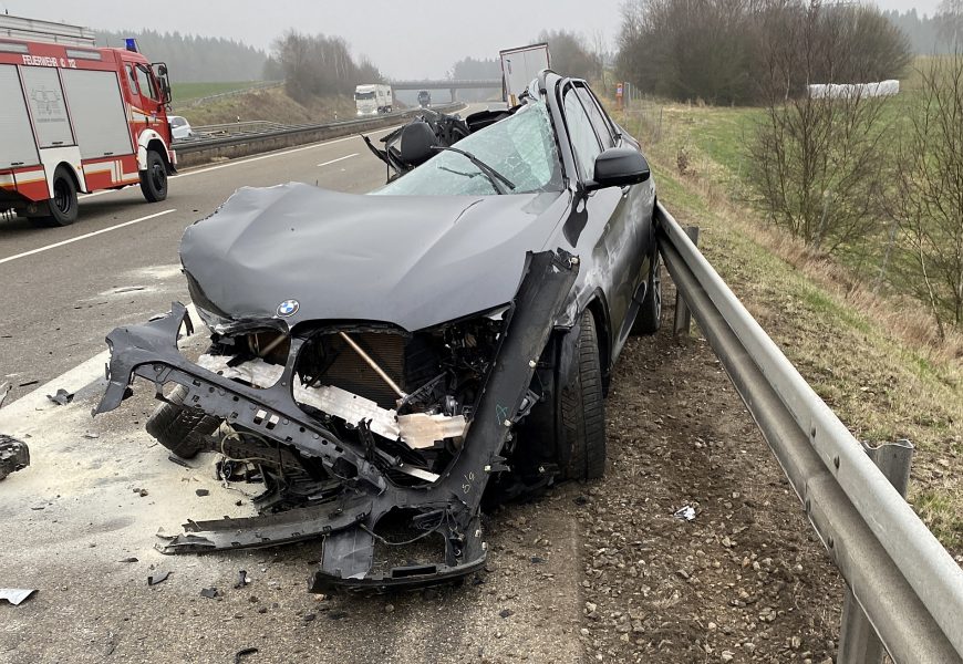 A6 zwischen Vohenstrauß und Pleystein nach Unfall mehrere Stunden gesperrt